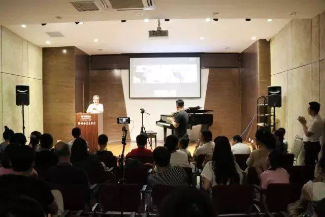 e-EU | e联远程艺术教育联盟 w88win优德特邀艺术家－杨弋夫教授远程试验公开课