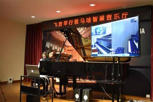 e-EU | w88win优德远程艺术教育联盟 </br> w88win优德海外艺术家爱德华·昆斯远程实验公开课